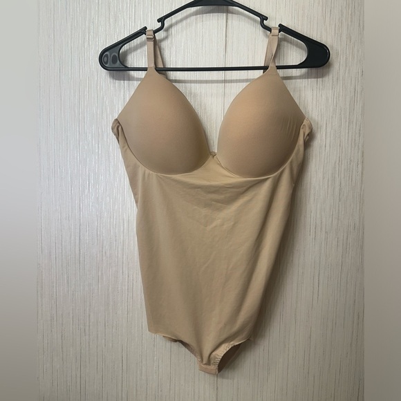 SPANX Assets Nude 1X Shapeware - Picture 1 of 5